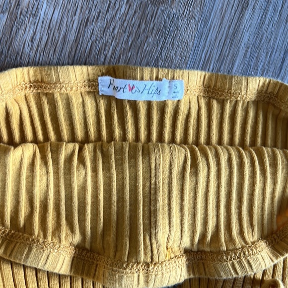 SOLD Heart Hips Gold Cut Out Ribbed Strapless Dress Size Small - Picture 3 of 6